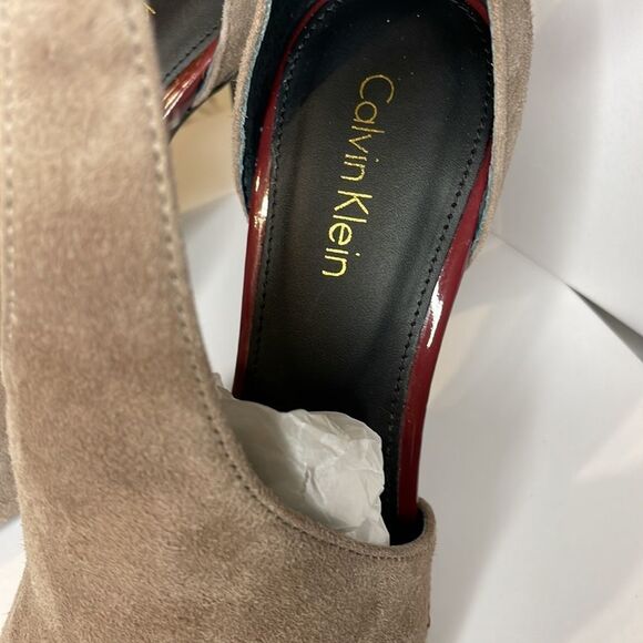 Calvin Klein Heels - Picture 3 of 8
